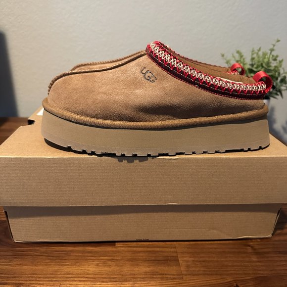 Ugg Tazz Chestnut Platform Suede Slippers New - Picture 4 of 6